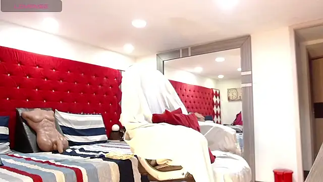 TamyJhonson online show from 04-09-26, 12:55