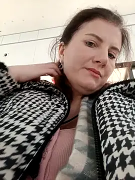 LizaCakes online show from 12-04-25, 12:59