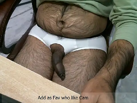 Snapshot of desioldguy chatting on 11-08-25, 03:10 desioldguy online show from 11-08-25, 03:10