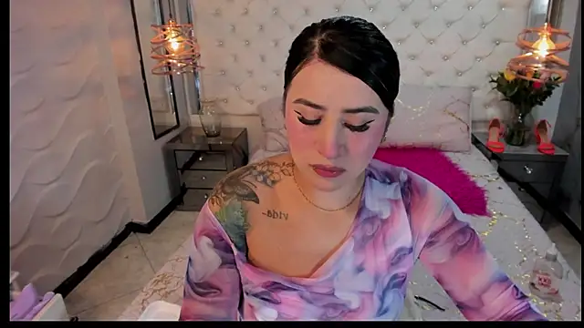 Snapshot of Nara_belen chatting on 03-20-25, 03:56 Nara belen online show from 03-20-25, 03:56