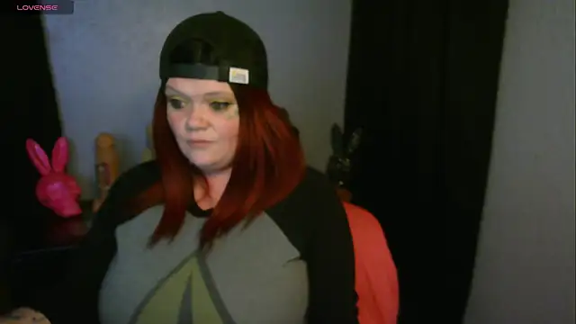 HoneyChambers online show from 11-15-25, 11:09