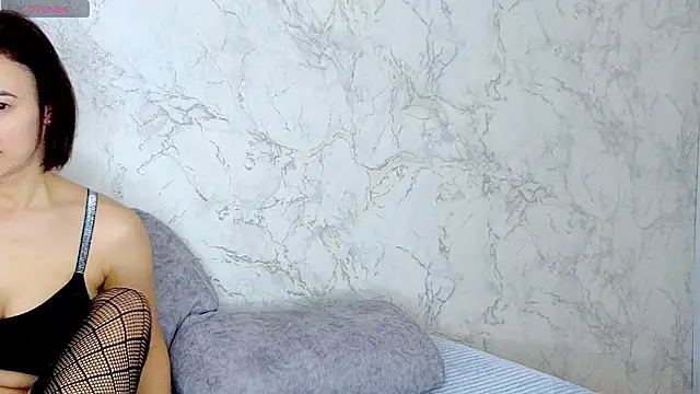 sweeetgirls2021 online show from 02-05-26, 03:35