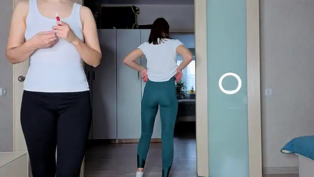 sweeetgirls2021 online show from 01-12-26, 02:51