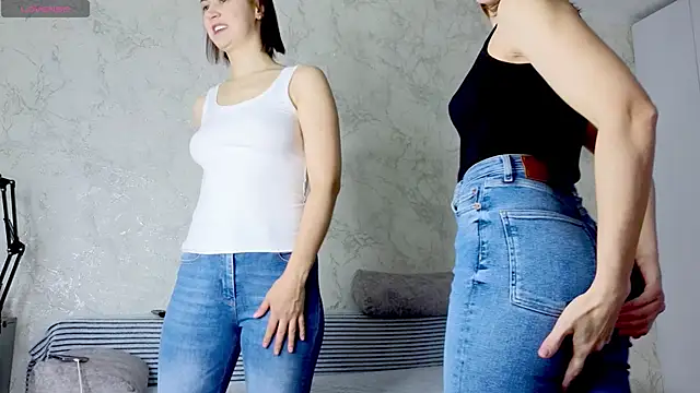 sweeetgirls2021 online show from 02-15-26, 02:56