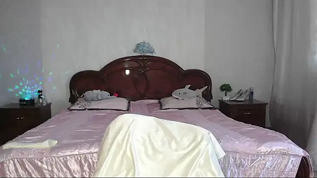 Batari online show from 06-18-26, 04:33