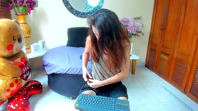 Snapshot of NicoleSantana chatting on 04-11-26, 08:12 NicoleSantana online show from 04-11-26, 08:12