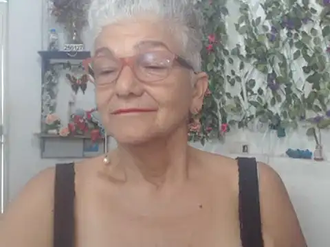 FunnyGrandma online show from 02-08-25, 06:01