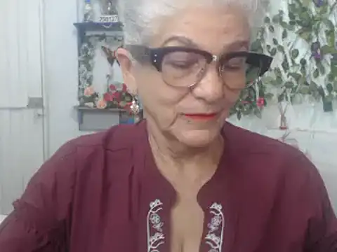FunnyGrandma online show from 01-19-25, 01:43