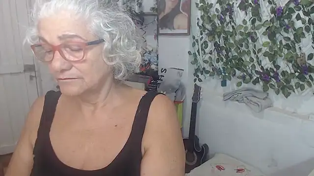 FunnyGrandma online show from 10-30-25, 01:59