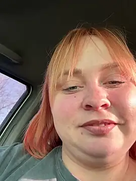 Snapshot of Model9798 chatting on 03-18-25, 02:39 Model9798 online show from 03-18-25, 02:39