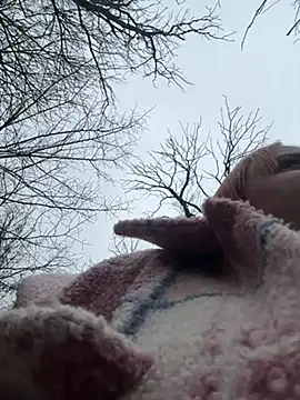 Snapshot of Model9798 chatting on 01-31-25, 11:03 Model9798 online show from 01-31-25, 11:03