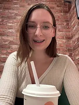 The Snowwhitee online show from 11-22-25, 09:13