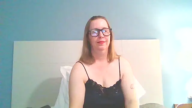Snapshot of SweetandNaughty1 chatting on 03-04-25, 09:40 SweetandNaughty1 online show from 03-04-25, 09:40
