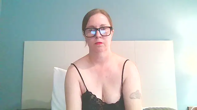 Snapshot of SweetandNaughty1 chatting on 02-27-25, 08:20 SweetandNaughty1 online show from 02-27-25, 08:20