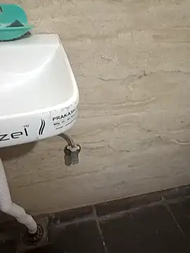 coolrocky346 online show from 02-19-25, 01:51