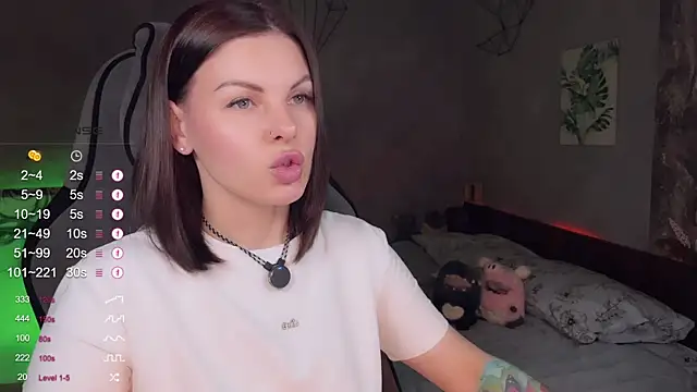 Your Sweet Lilu online show from 04-17-26, 04:32