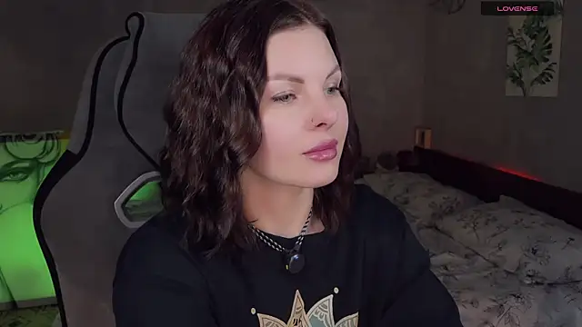 Your Sweet Lilu online show from 03-30-26, 11:44