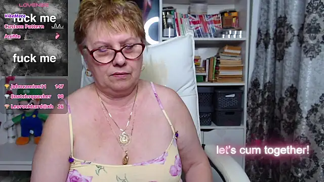 Snapshot of Mella4you chatting on 01-30-25, 02:25 Mella4you online show from 01-30-25, 02:25