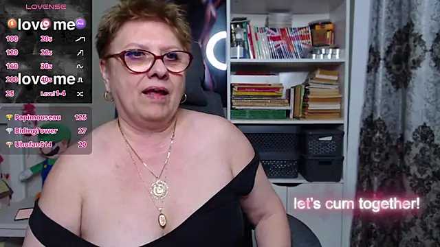Snapshot of Mella4you chatting on 02-27-25, 04:43 Mella4you online show from 02-27-25, 04:43