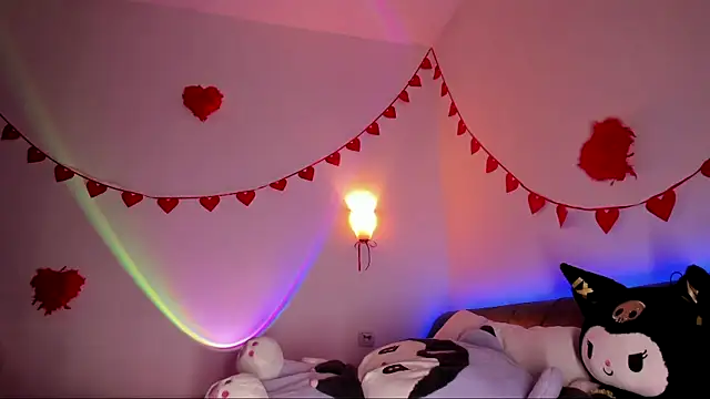 Snapshot of LizaLoveness chatting on 02-21-25, 04:18 LizaLoveness online show from 02-21-25, 04:18