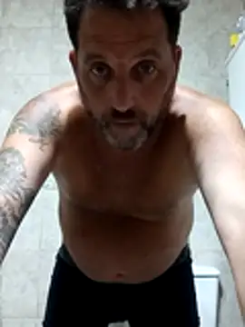 Reload 033 online show from 03-05-26, 04:42