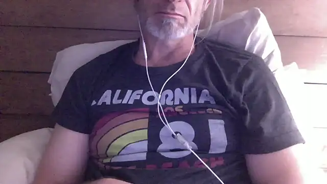 Snapshot of readyforfunxxx chatting on 12-07-24, 10:50 readyforfunxxx online show from 12-07-24, 10:50