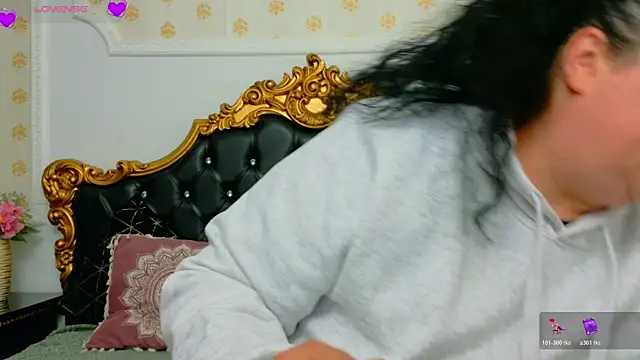 Snapshot of AleshaArabian chatting on 04-23-26, 03:13 AleshaArabian online show from 04-23-26, 03:13