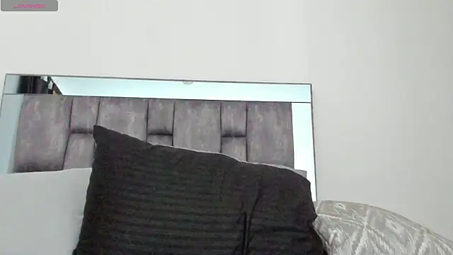 Snapshot of alyssia_ocean chatting on 05-25-26, 12:48 alyssia ocean online show from 05-25-26, 12:48
