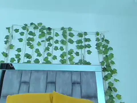 Snapshot of alyssia_ocean chatting on 10-02-25, 01:58 alyssia ocean online show from 10-02-25, 01:58