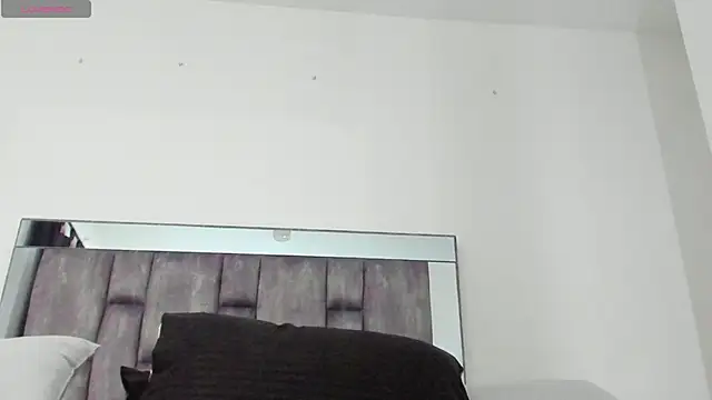Snapshot of alyssia_ocean chatting on 05-14-26, 12:57 alyssia ocean online show from 05-14-26, 12:57