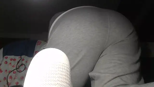 prettyangelsquirt online show from 12-02-25, 01:17