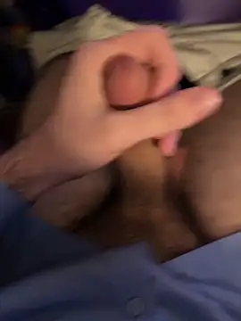 Snapshot of JohnnyBigShot chatting on 01-09-25, 04:52 JohnnyBigShot online show from 01-09-25, 04:52