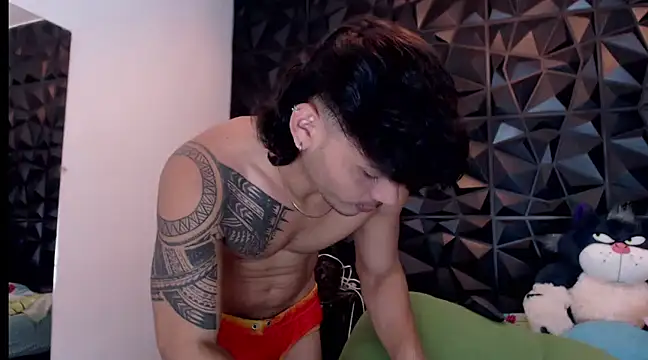 nik lucas online show from 12-11-24, 06:31