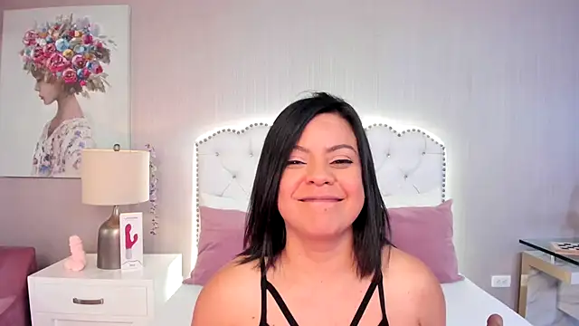 Snapshot of Sofiia_W26 chatting on 09-24-25, 08:48 Sofiia W26 online show from 09-24-25, 08:48