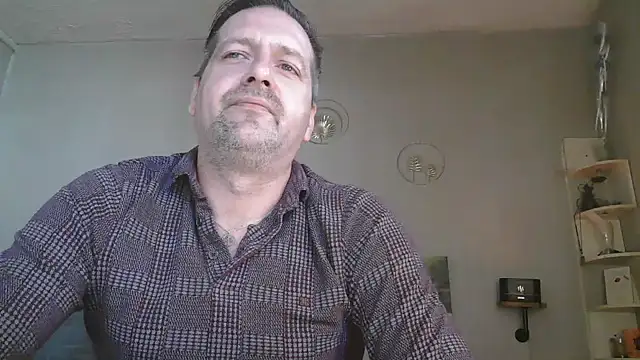 matrikes1 online show from 03-07-26, 02:00