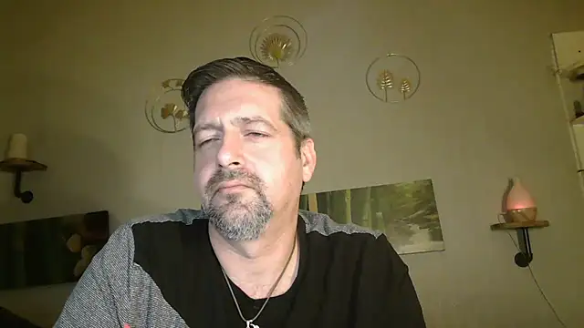 Snapshot of matrikes1 chatting on 01-01-25, 07:21 matrikes1 online show from 01-01-25, 07:21