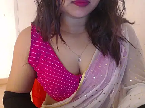 Snapshot of Open_Heart_Lennon chatting on 03-17-25, 07:46 Open Heart Lennon online show from 03-17-25, 07:46