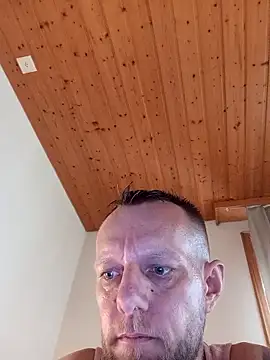 Kw8585kw online show from 04-12-26, 07:11