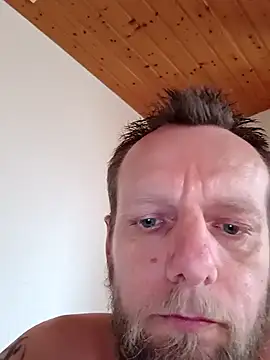 Kw8585kw online show from 03-28-26, 02:07