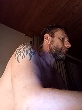 Kw8585kw online show from 03-28-26, 01:28