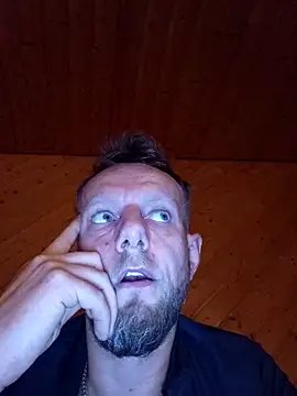 Kw8585kw online show from 09-14-25, 12:00