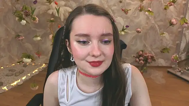 Snapshot of CloudGrace chatting on 06-07-26, 06:24 CloudGrace online show from 06-07-26, 06:24