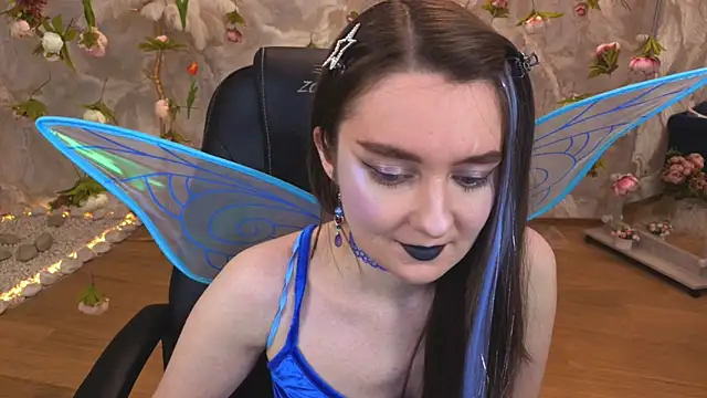 CloudGrace online show from 04-11-26, 06:22