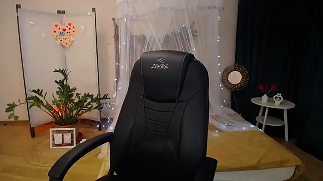 CloudGrace online show from 02-25-25, 06:55