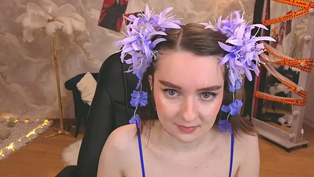 CloudGrace online show from 11-11-25, 06:14