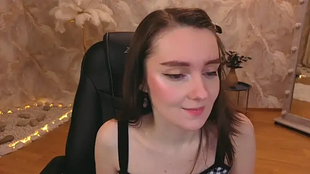 CloudGrace online show from 11-24-25, 06:19