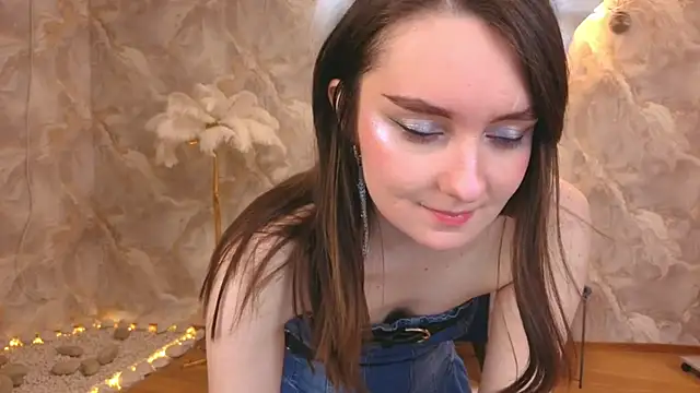 CloudGrace online show from 11-28-25, 03:17