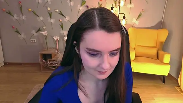 Snapshot of CloudGrace chatting on 04-22-26, 06:14 CloudGrace online show from 04-22-26, 06:14