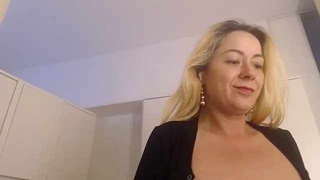 spell of love online show from 02-10-26, 01:32