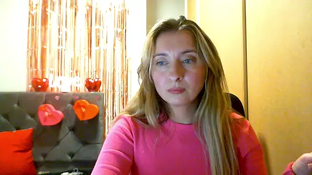 SusanCurt online show from 02-11-26, 07:03